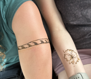 henna on bicep and forearm